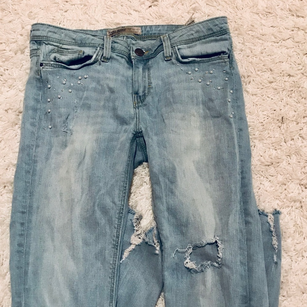 Zara distressed jeans with embellished pearl